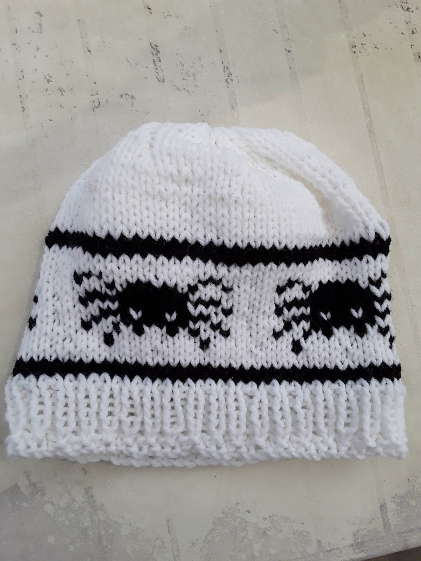 Spider Hat (3 colour options)