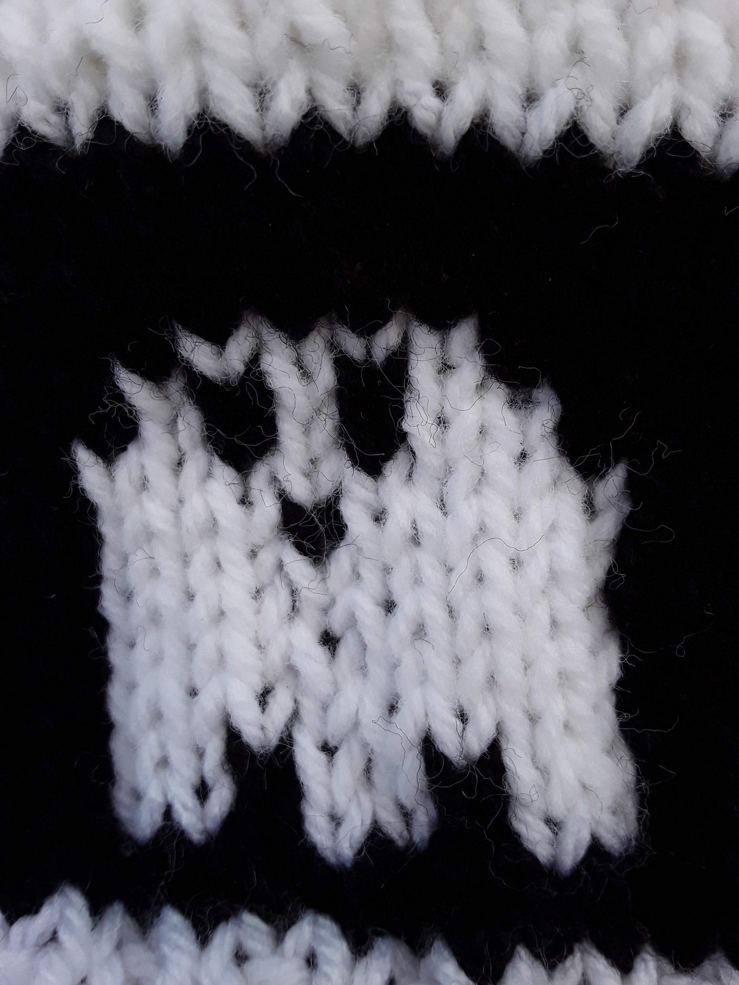 Wavy Ghosts Hat
